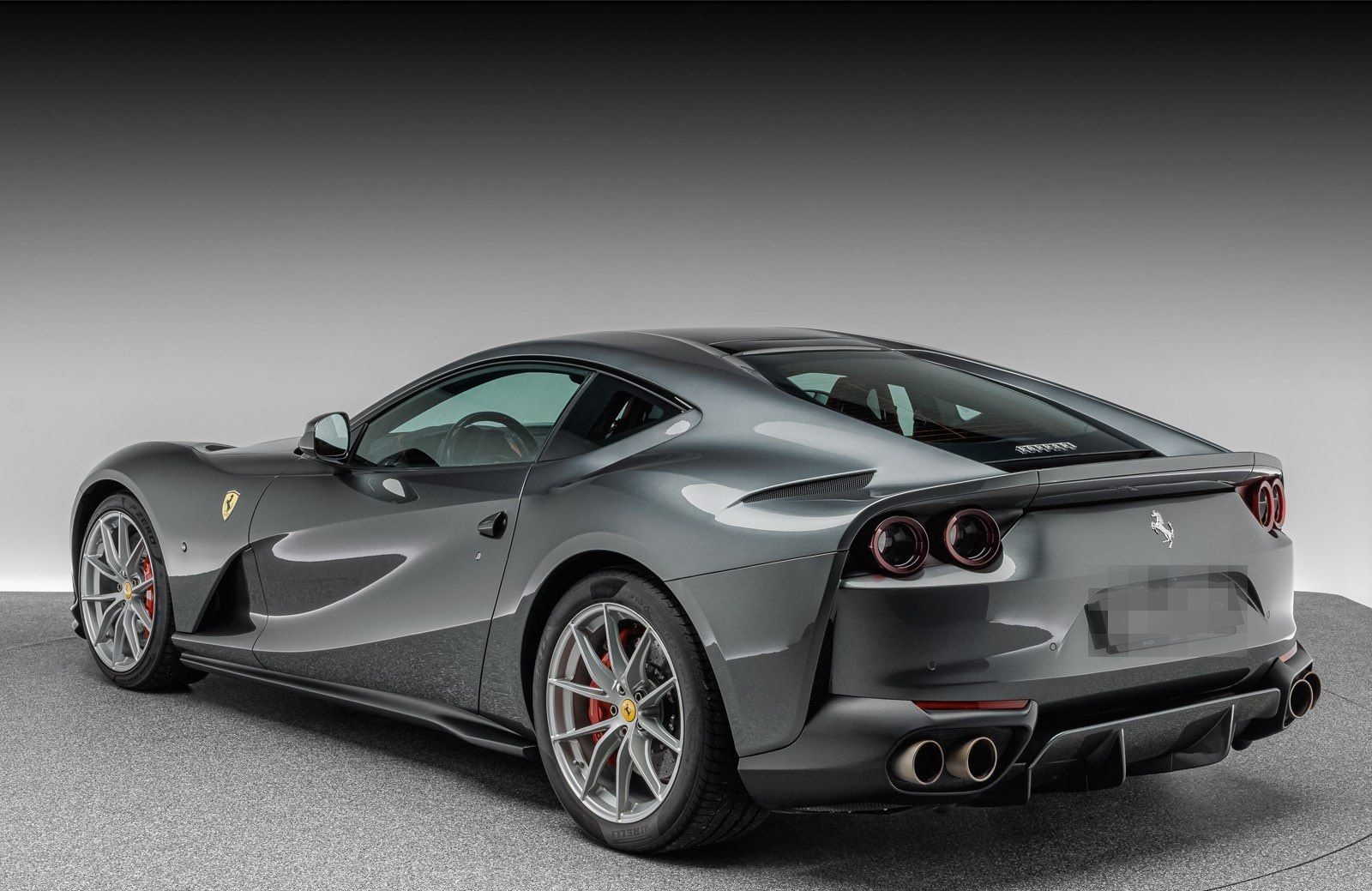 Ferrari 812 Superfast foto 3