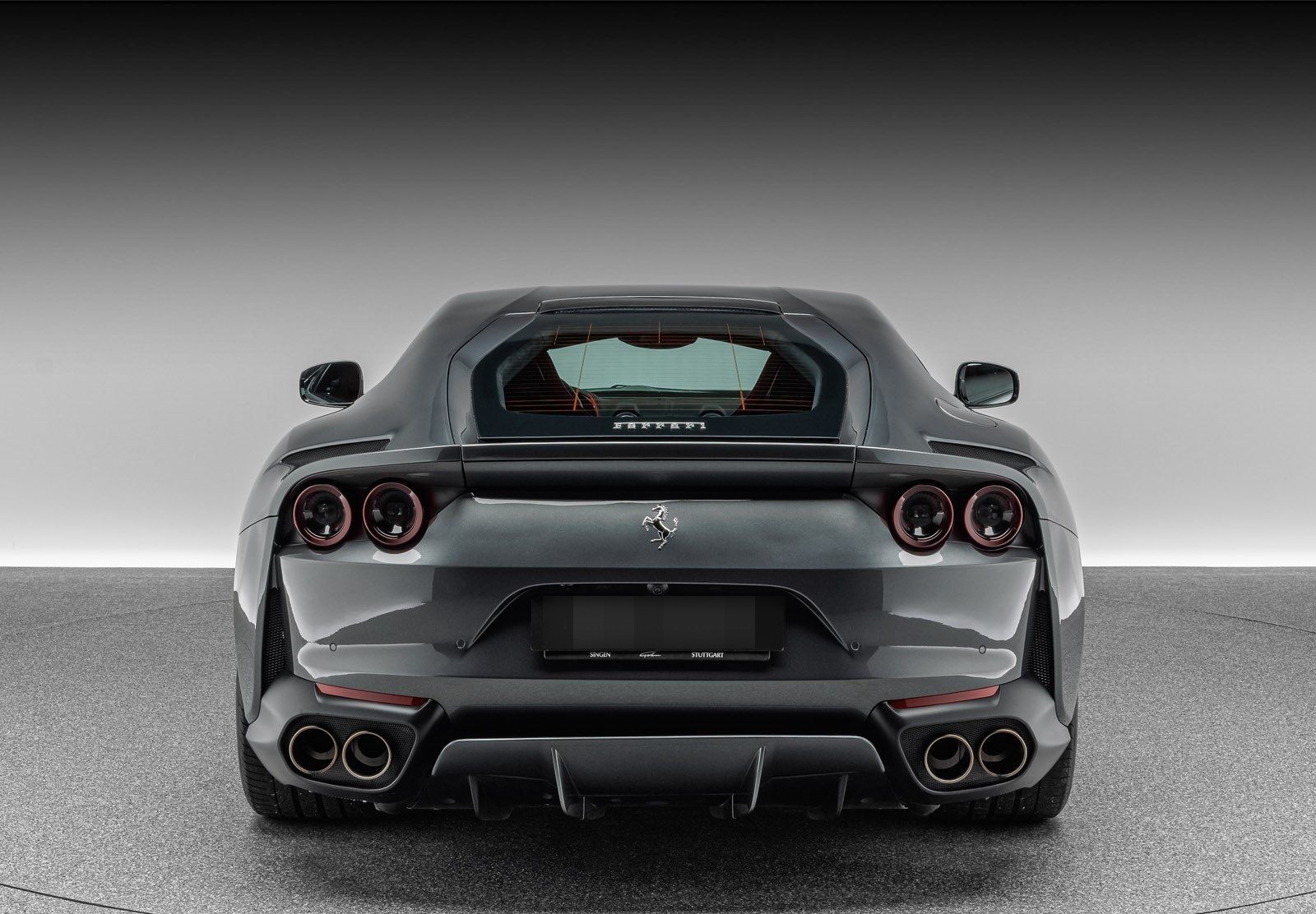 Ferrari 812 Superfast foto 6