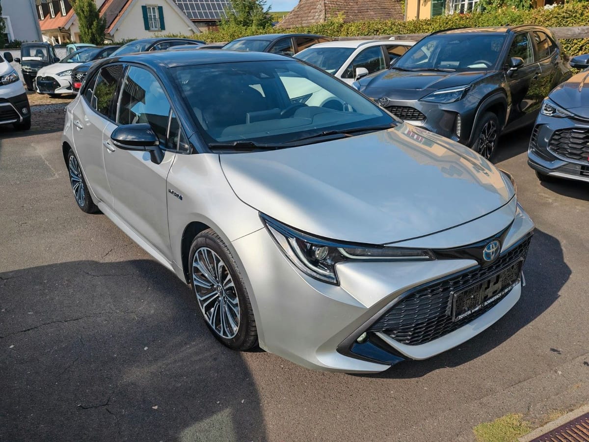 Toyota Corolla Hybrid Style