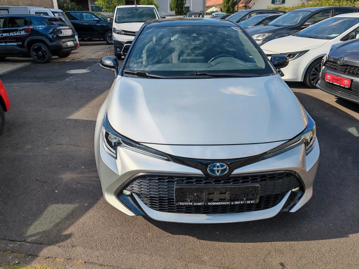 Toyota Corolla Hybrid Style foto 2