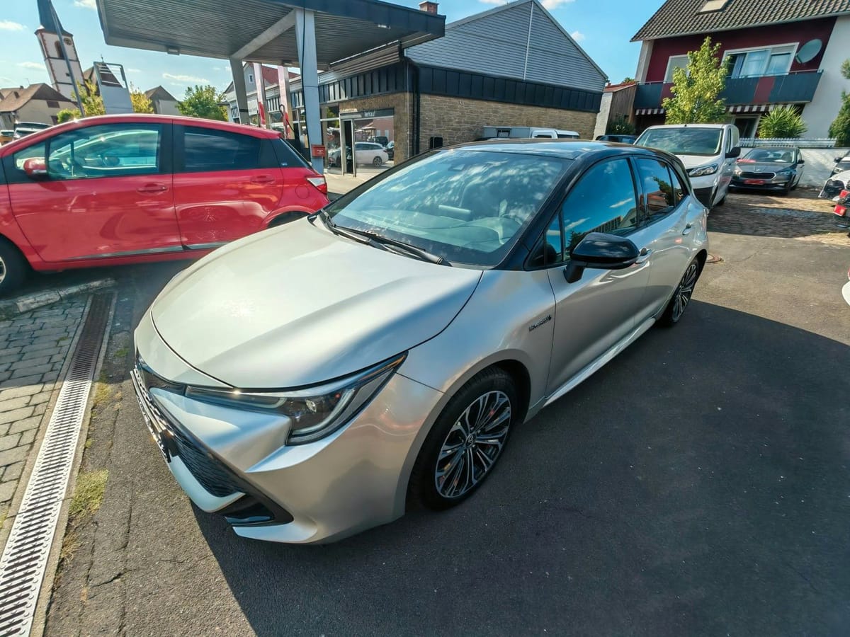 Toyota Corolla Hybrid Style foto 6