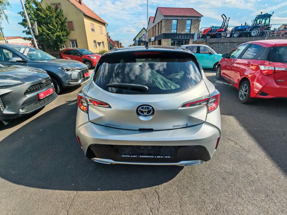 Toyota Corolla Hybrid Style foto 8