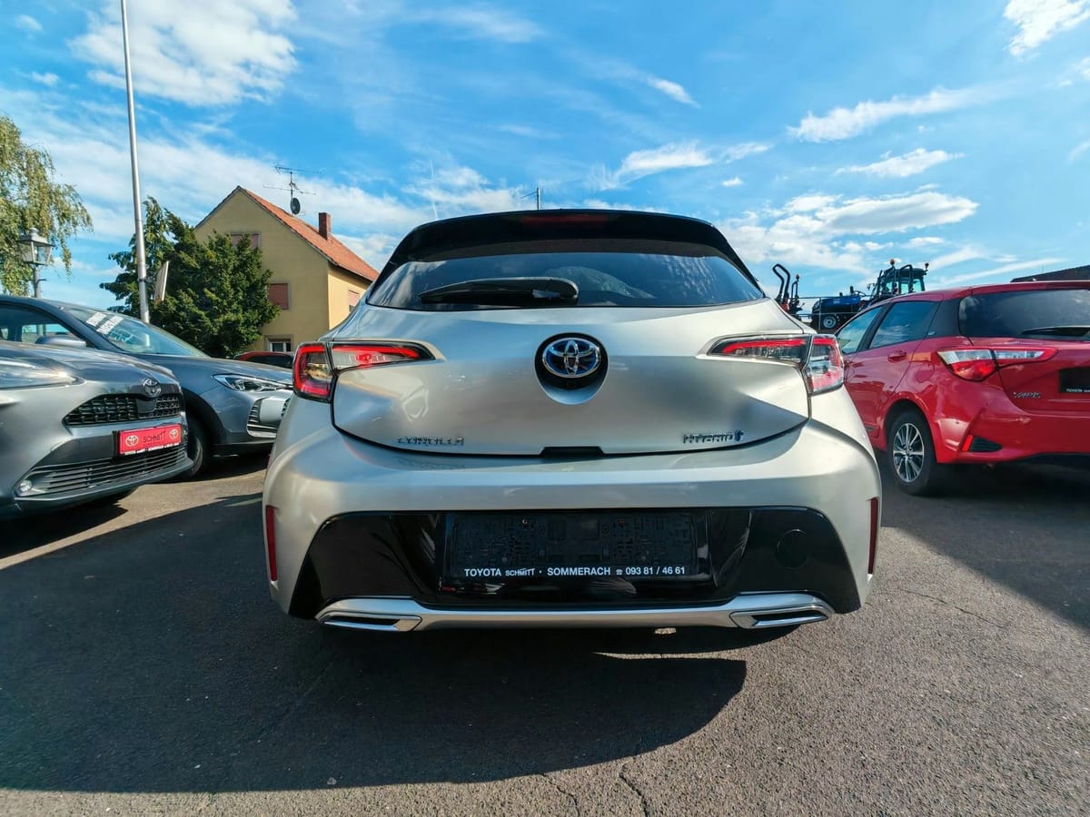 Toyota Corolla Hybrid Style foto 10