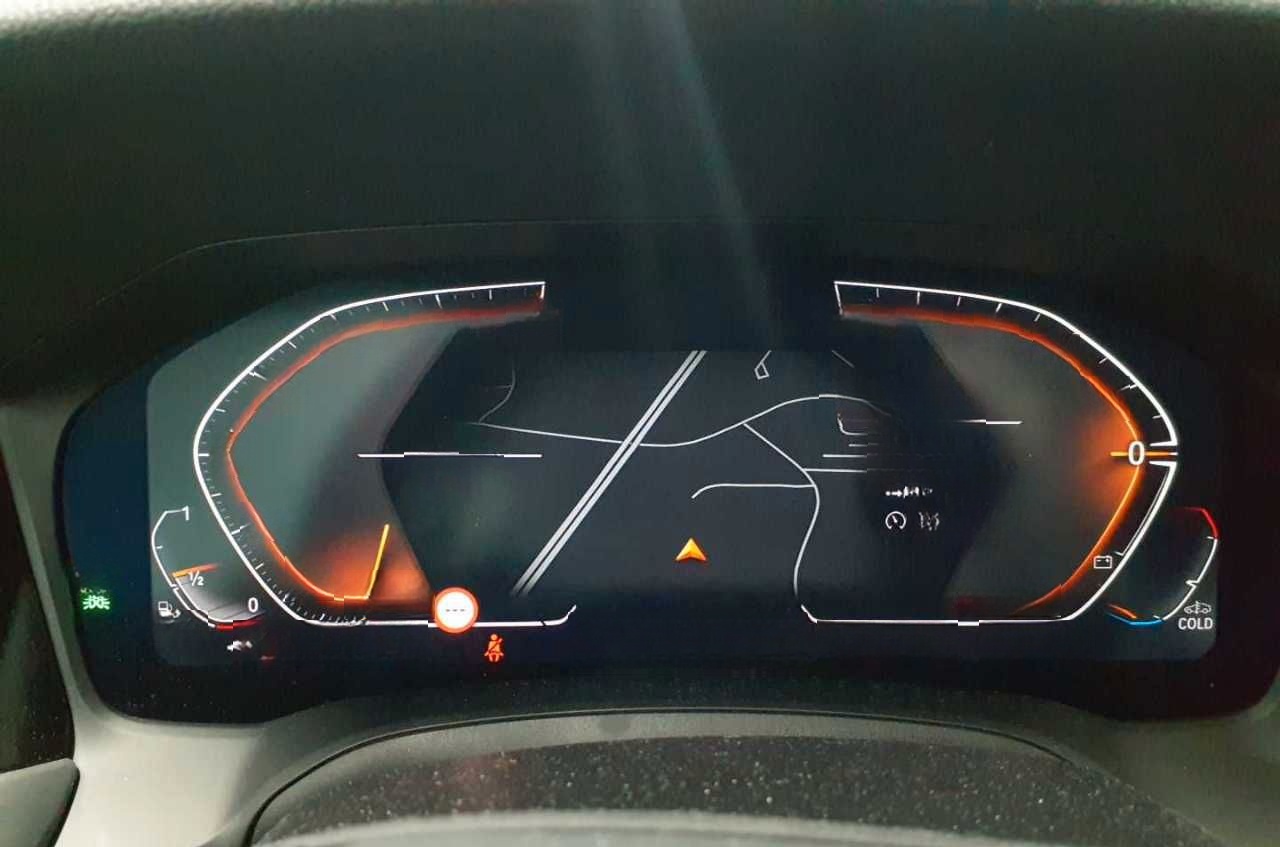 BMW 318d Touring Aut. Advantage Navi SHZ LED foto 17