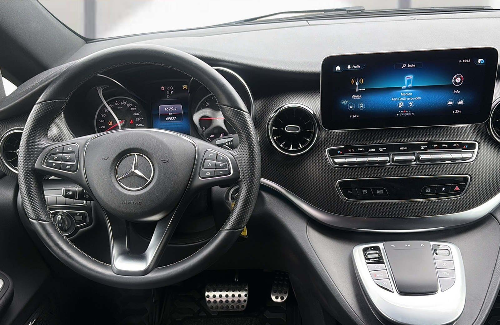 Mercedes-Benz V 300 d L Edition 2023 AMG NIGHT AIRMATIC DSC foto 17