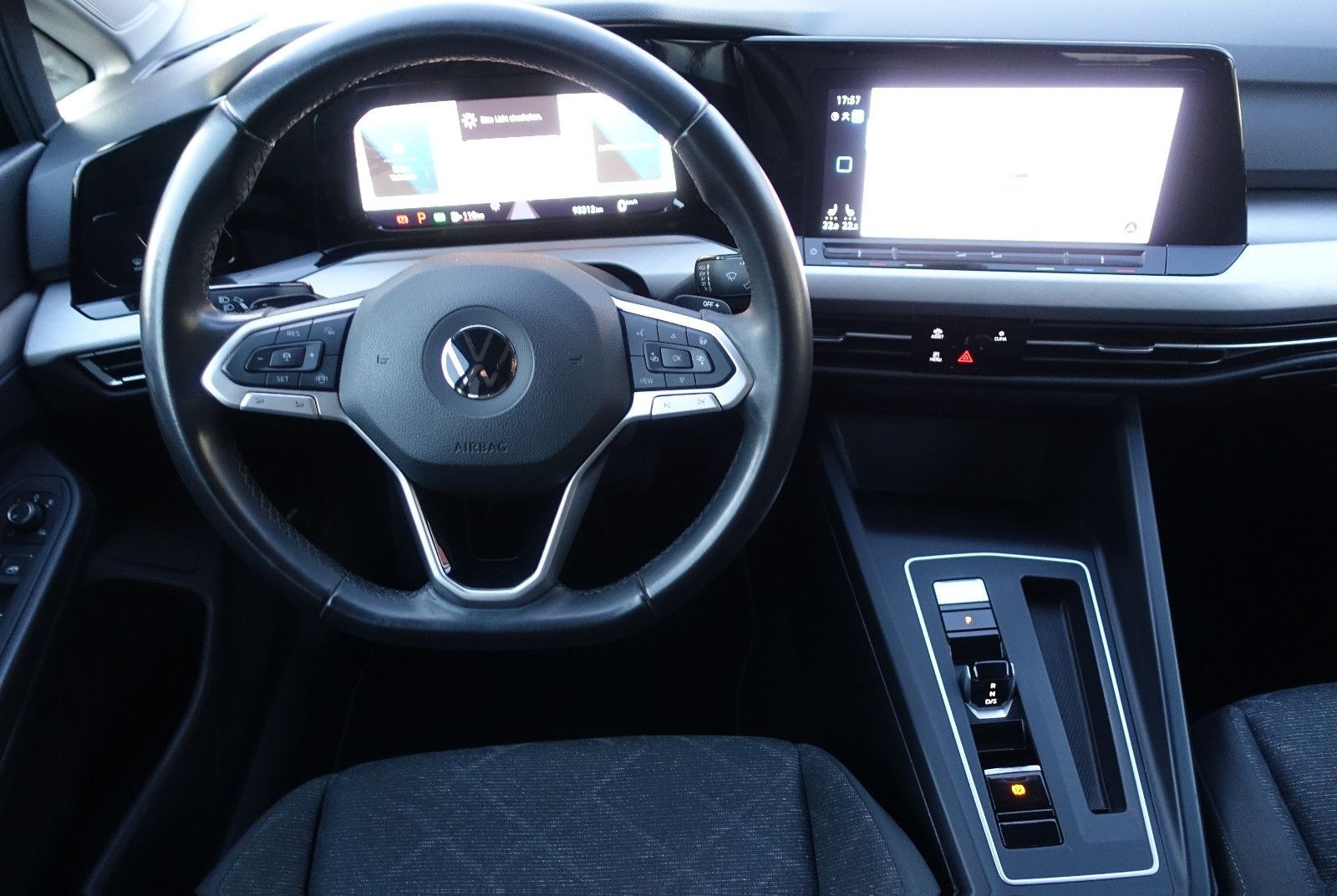 Volkswagen Golf VIII Variant*LED*ACC*Navi*AppleCar*PDC*AZV foto 15