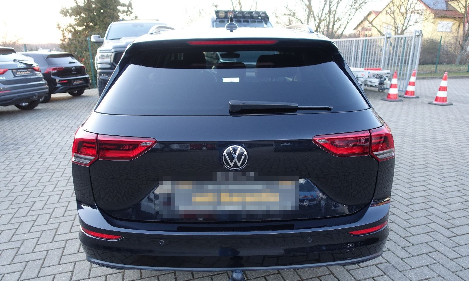 Volkswagen Golf VIII Variant*LED*ACC*Navi*AppleCar*PDC*AZV foto 6