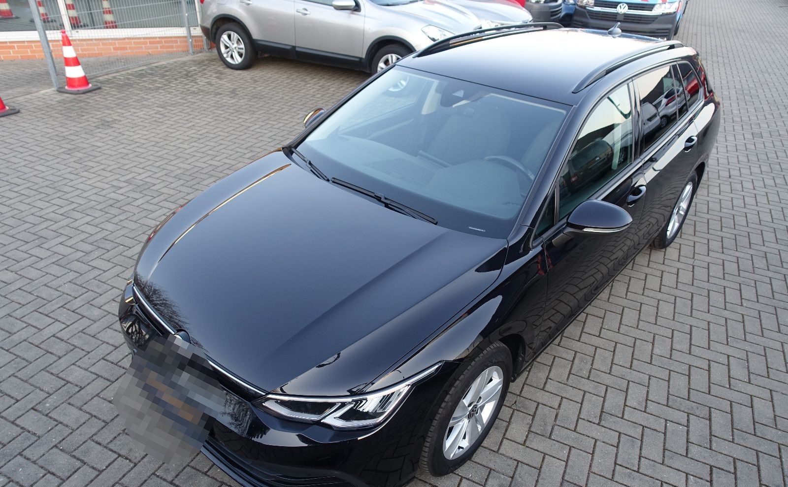 Volkswagen Golf VIII Variant*LED*ACC*Navi*AppleCar*PDC*AZV foto 9