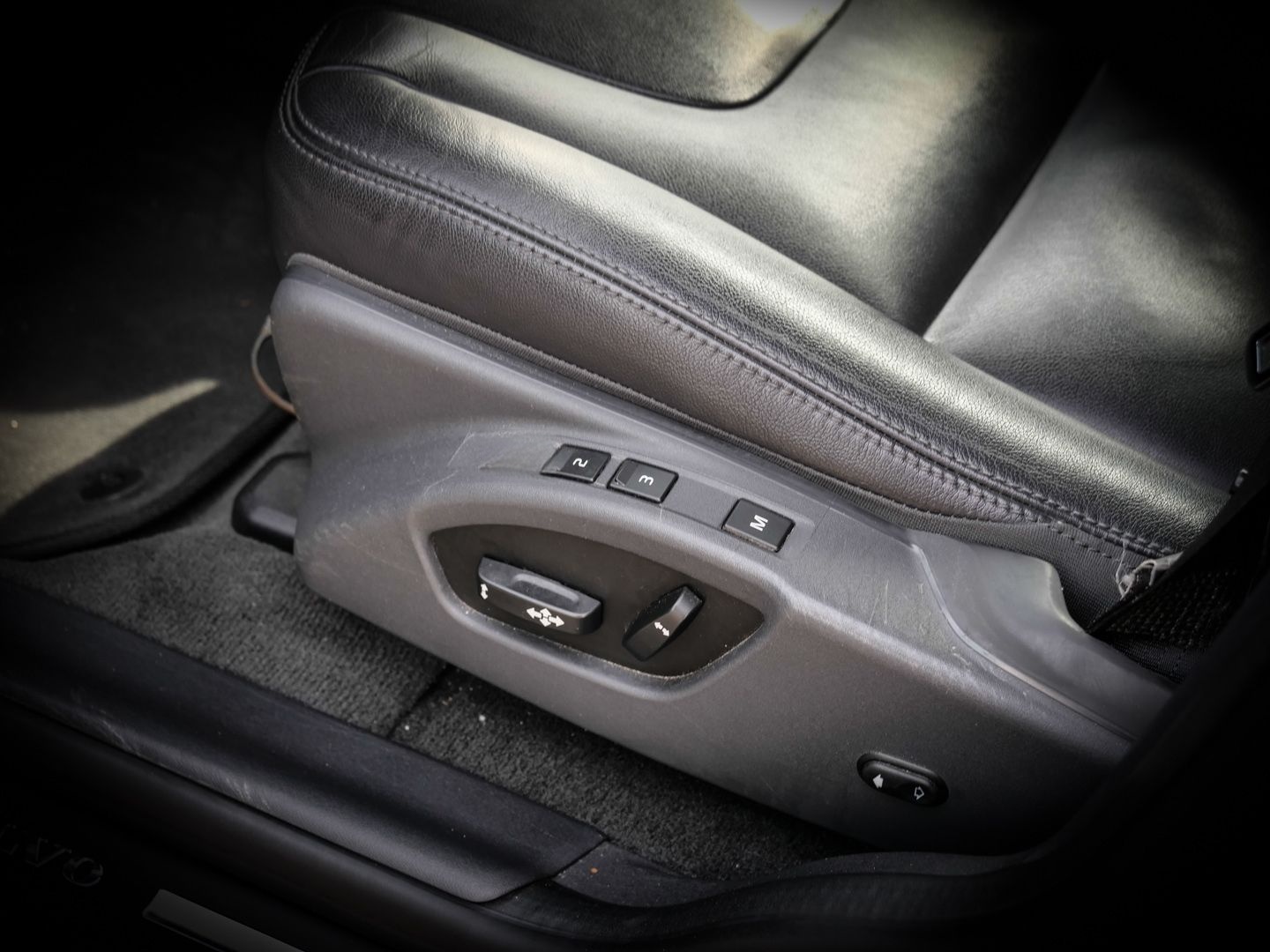 Volvo XC60 Summum 2WD El. Panodach Navi Leder Digitale foto 7