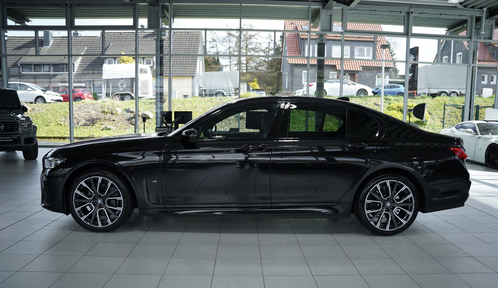 BMW 730 d xD M Sportpaket *20Zoll *H&K *Nappa *H-UP* foto 11