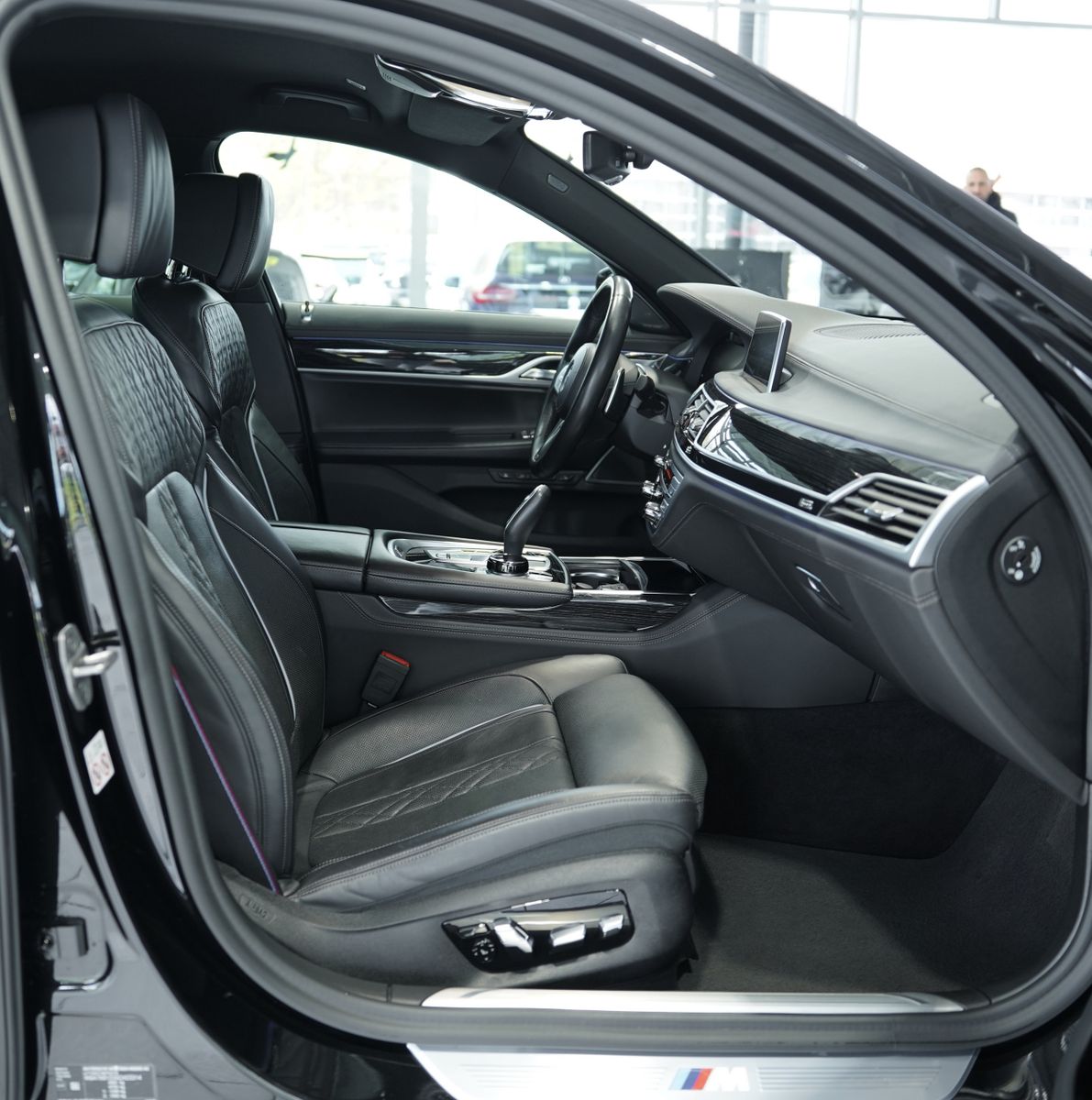 BMW 730 d xD M Sportpaket *20Zoll *H&K *Nappa *H-UP* foto 14