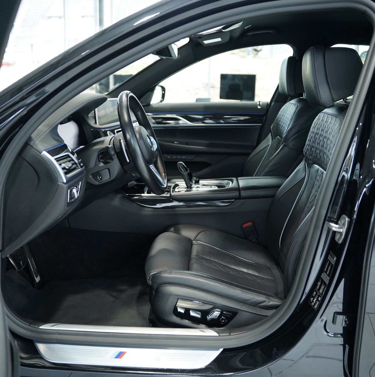 BMW 730 d xD M Sportpaket *20Zoll *H&K *Nappa *H-UP* foto 22