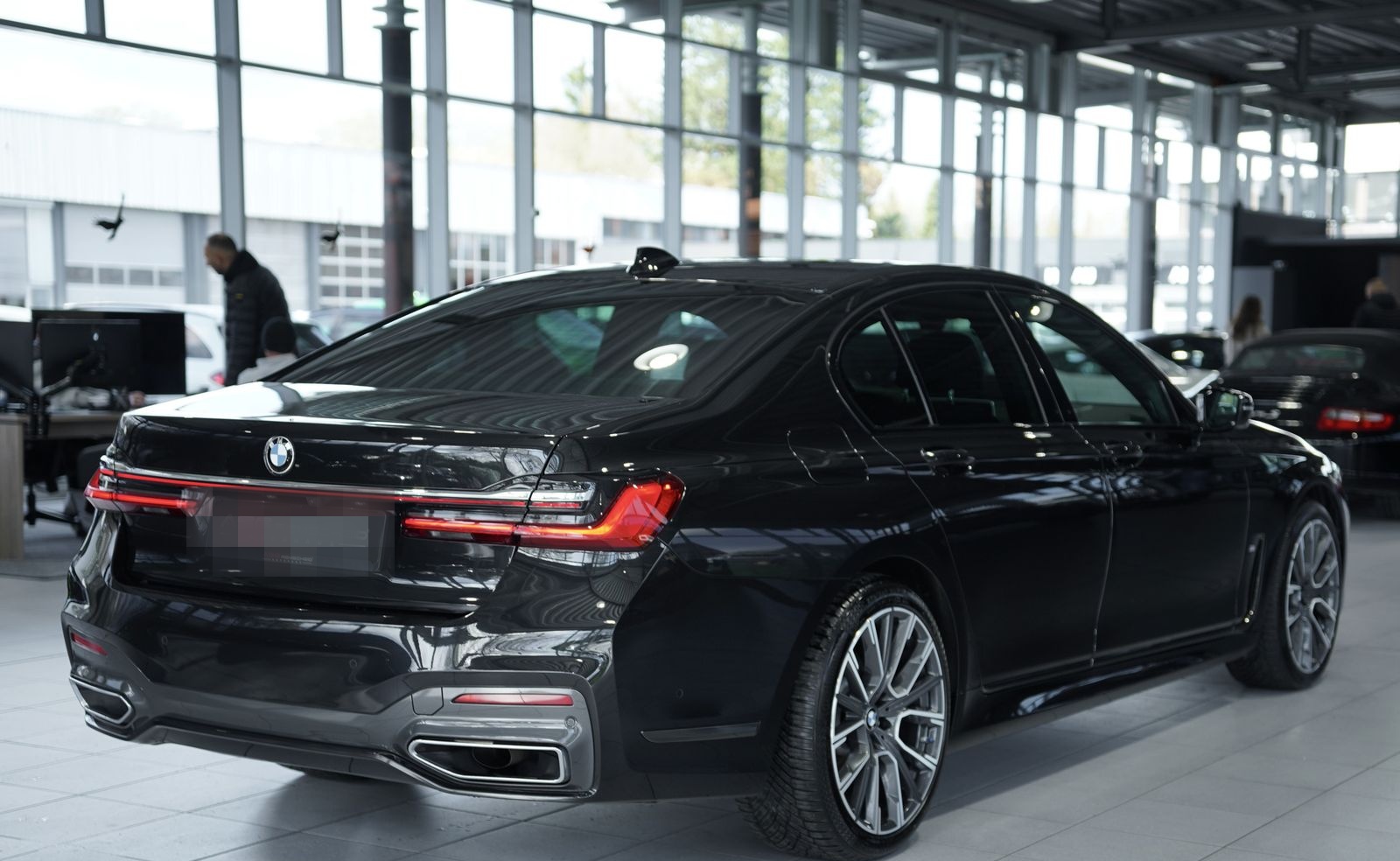 BMW 730 d xD M Sportpaket *20Zoll *H&K *Nappa *H-UP* foto 8