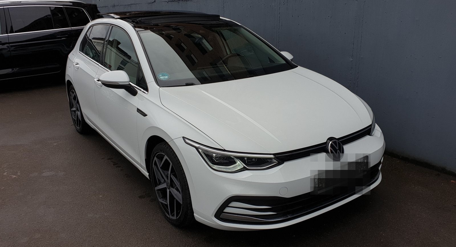 Volkswagen Golf 8 2.0 TDI DSG Style Pano/Navi+/ACC/Kamera foto 2