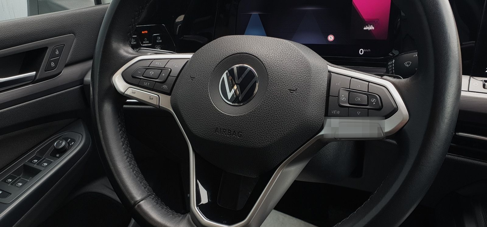 Volkswagen Golf 8 2.0 TDI DSG Style Pano/Navi+/ACC/Kamera foto 11