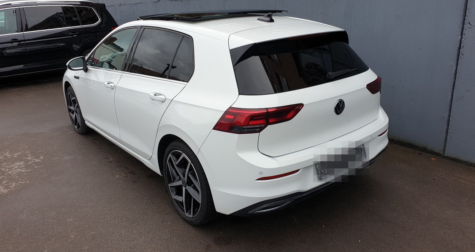 Volkswagen Golf 8 2.0 TDI DSG Style Pano/Navi+/ACC/Kamera foto 3