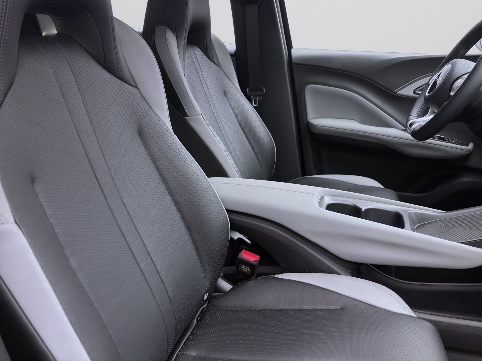 BYD DOLPHIN SURF BOOST NAVI KLIMA LM16 KAMERA PDC foto 15