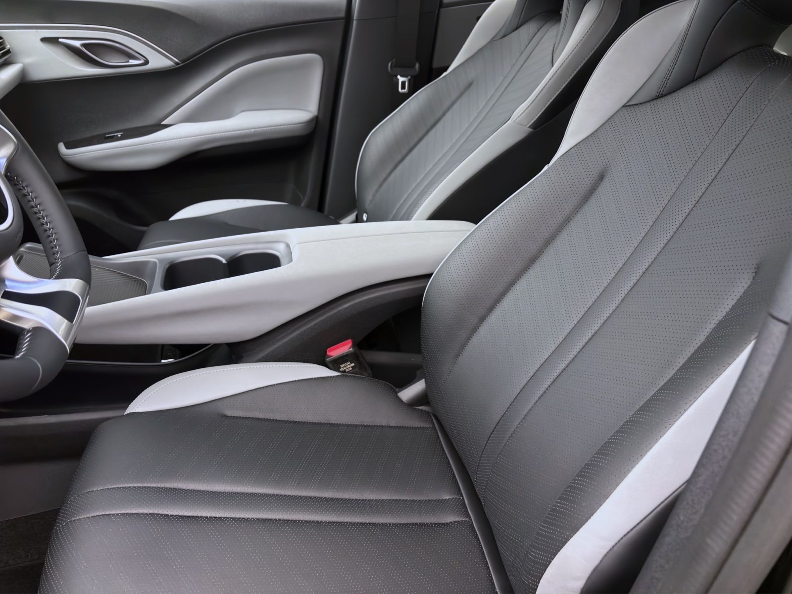 BYD DOLPHIN SURF BOOST NAVI KLIMA LM16 KAMERA PDC foto 9