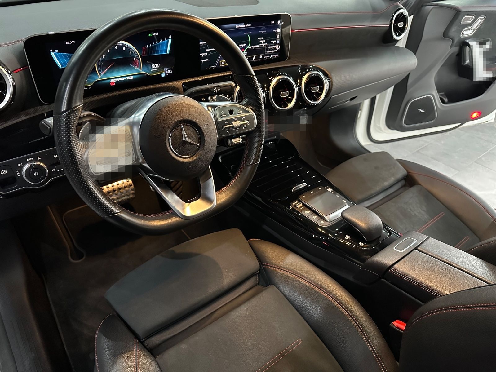 Mercedes-Benz CLA 45 AMG 4Matic+ / MBUX / Burmester / PANORAMA foto 13