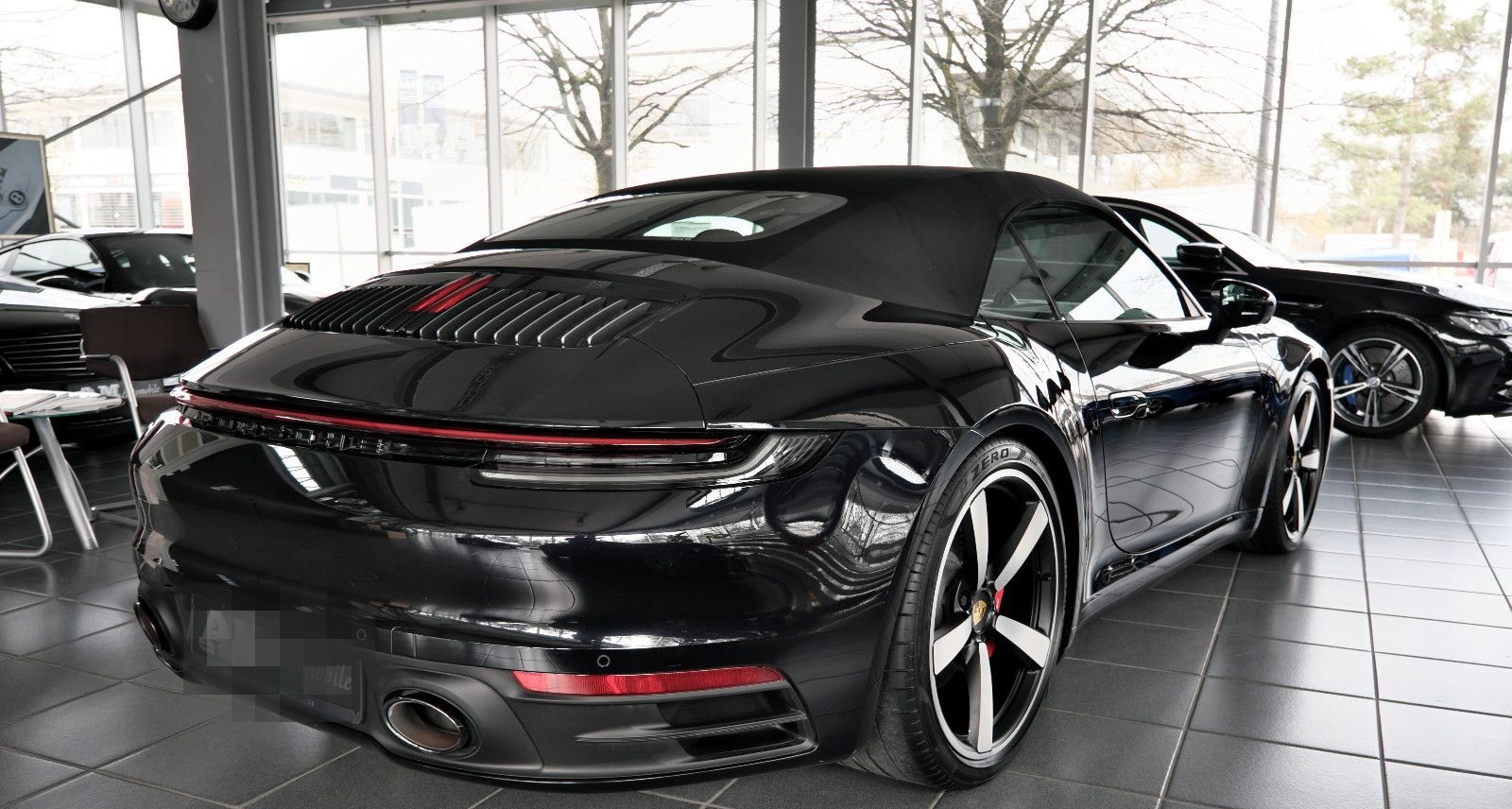 Porsche 992 Carrera 4S Cabrio Sportabgas Allradlenkung D foto 4