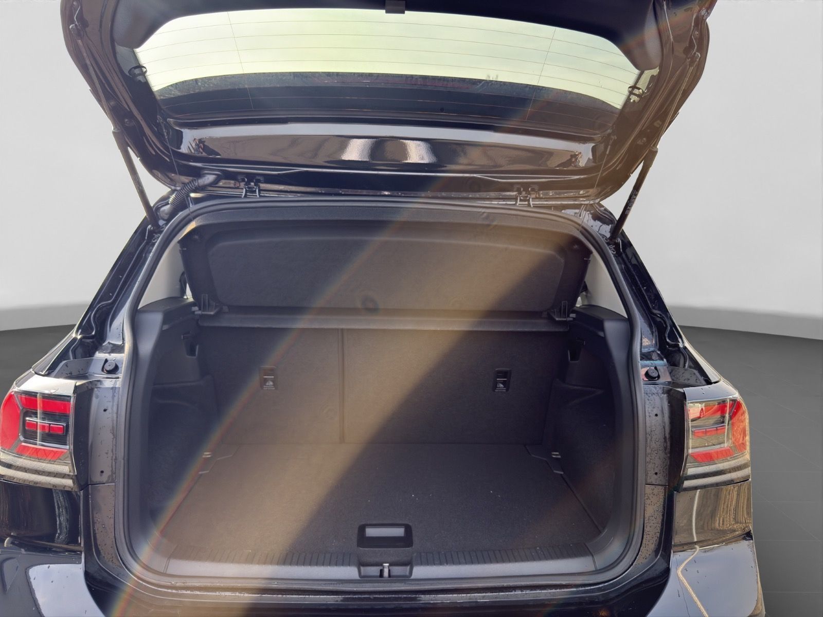 Volkswagen T-Cross Life 1.0 TSI | AHK LED NAVI DAB ACC RÜKA foto 19