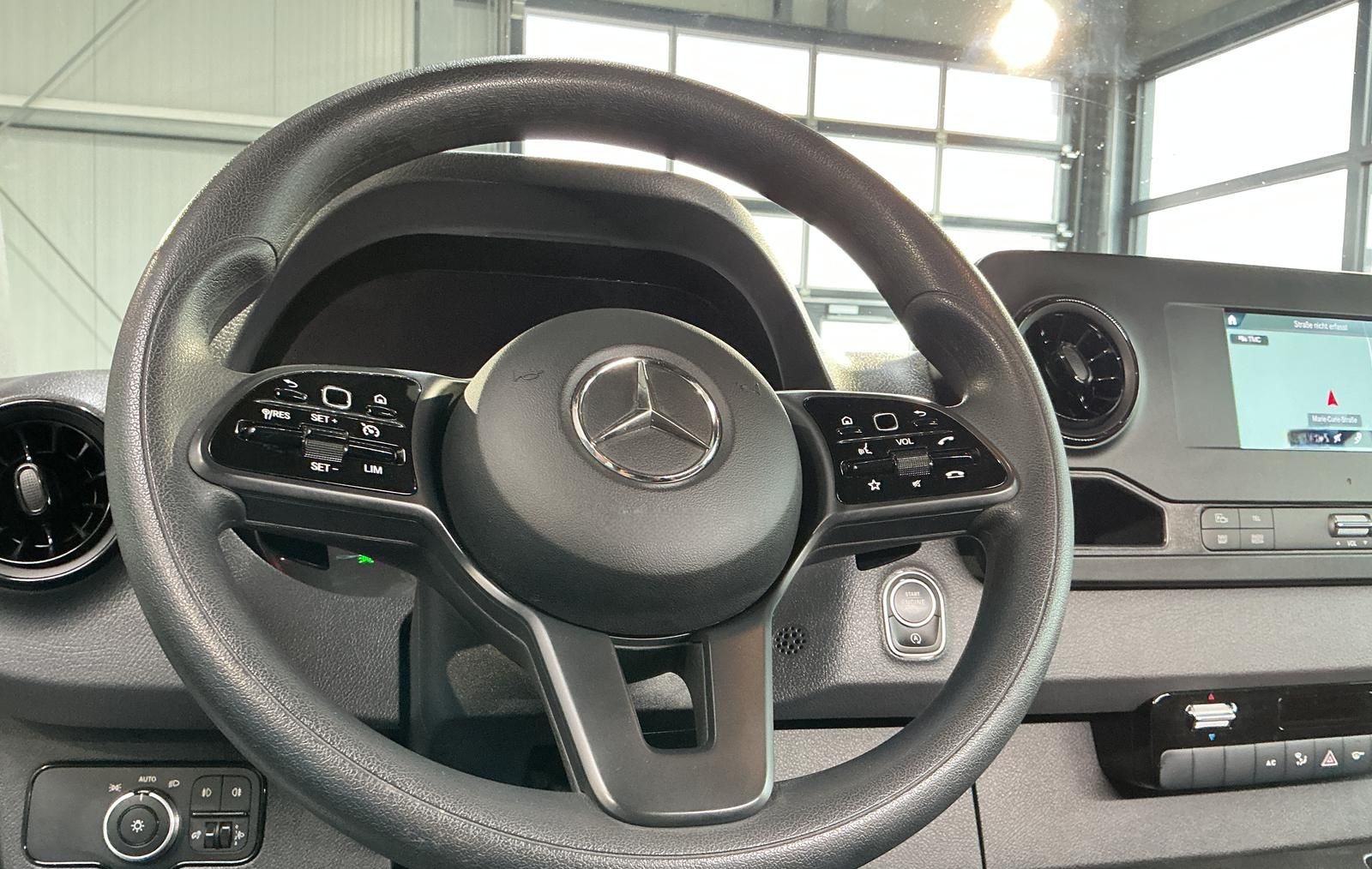 Mercedes-Benz Sprinter 317 L2/H2+360°+Navi+Sitzheizung+AHK foto 12