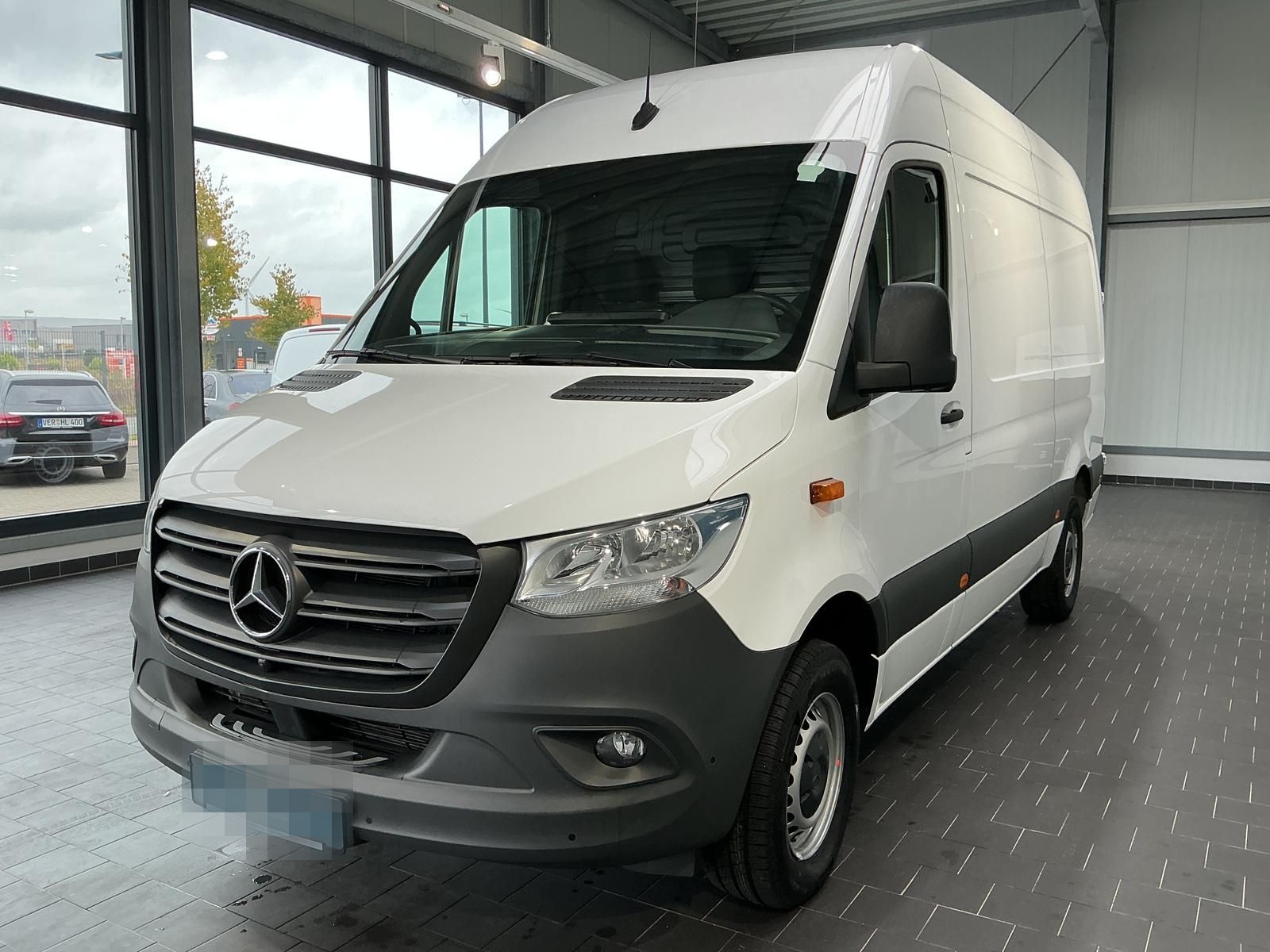 Mercedes-Benz Sprinter 317 L2/H2+360°+Navi+Sitzheizung+AHK foto 4