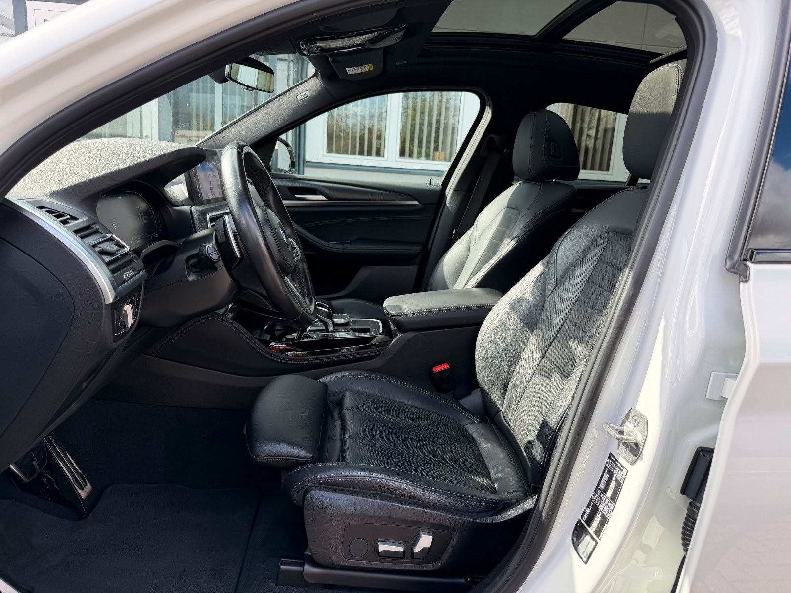BMW X4 xDrive 30 d M Sportpaket/Pan/Anhäng/360°Kamer foto 12