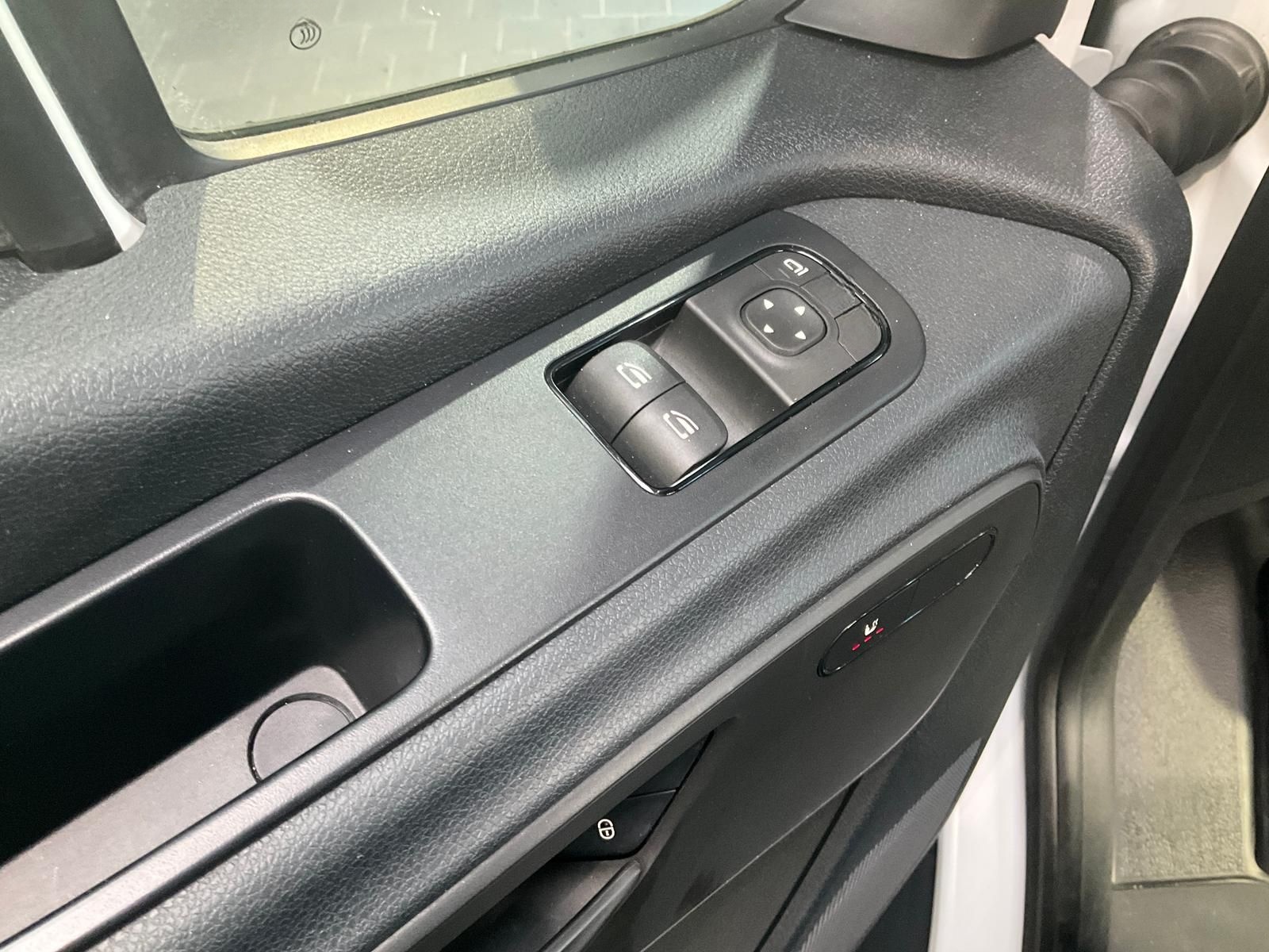 Mercedes-Benz Sprinter 317 L2/H2+360°Kamera+Navi+Alarm+AHK foto 11