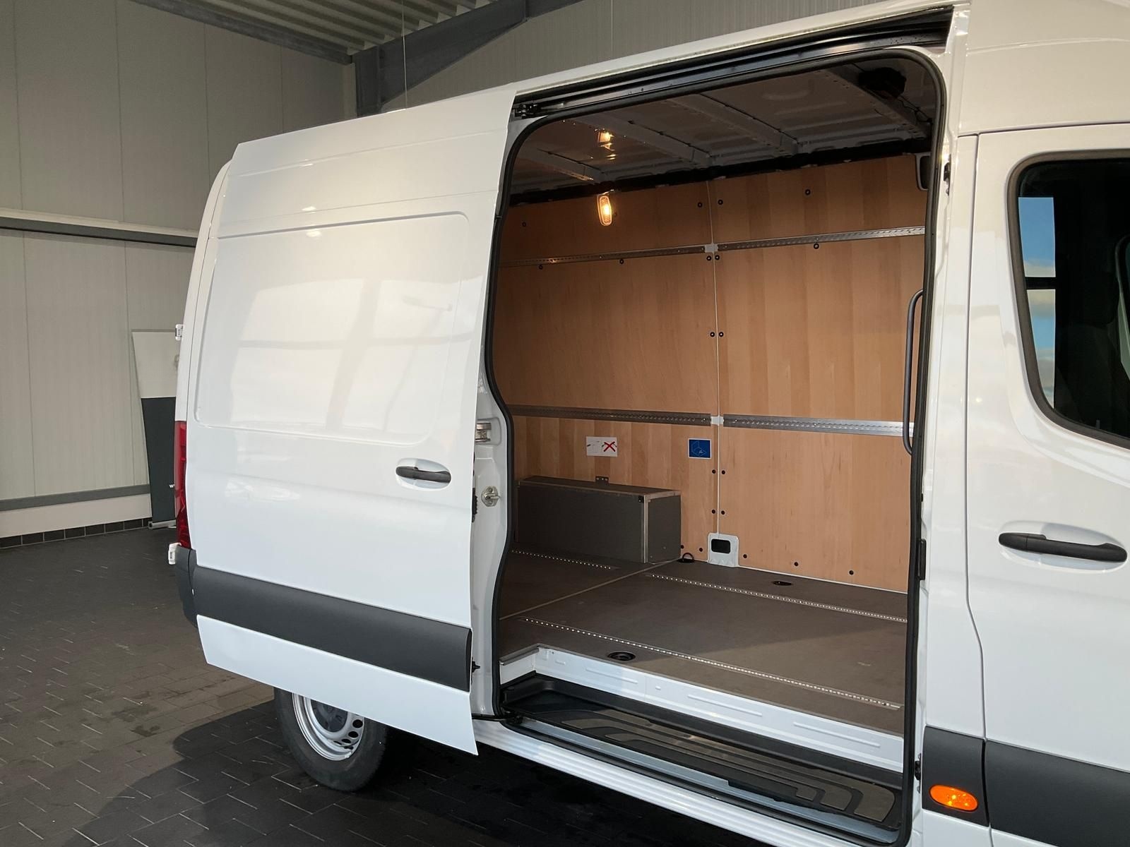 Mercedes-Benz Sprinter 317 L2/H2+360°Kamera+Navi+Alarm+AHK foto 8