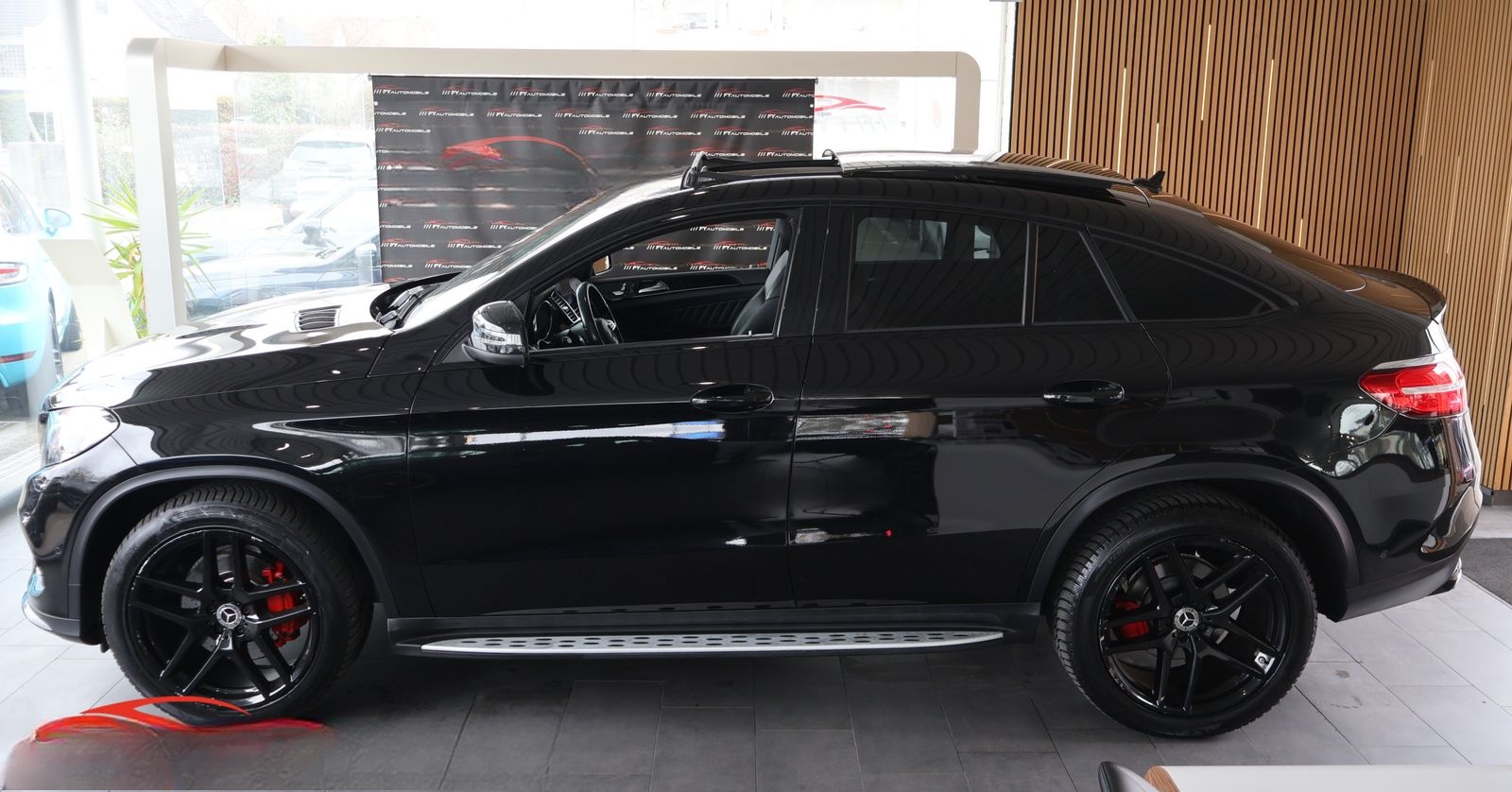 Mercedes-Benz GLE 350 d 4Matic AMG Line LED* Panorama* Kamera* foto 2