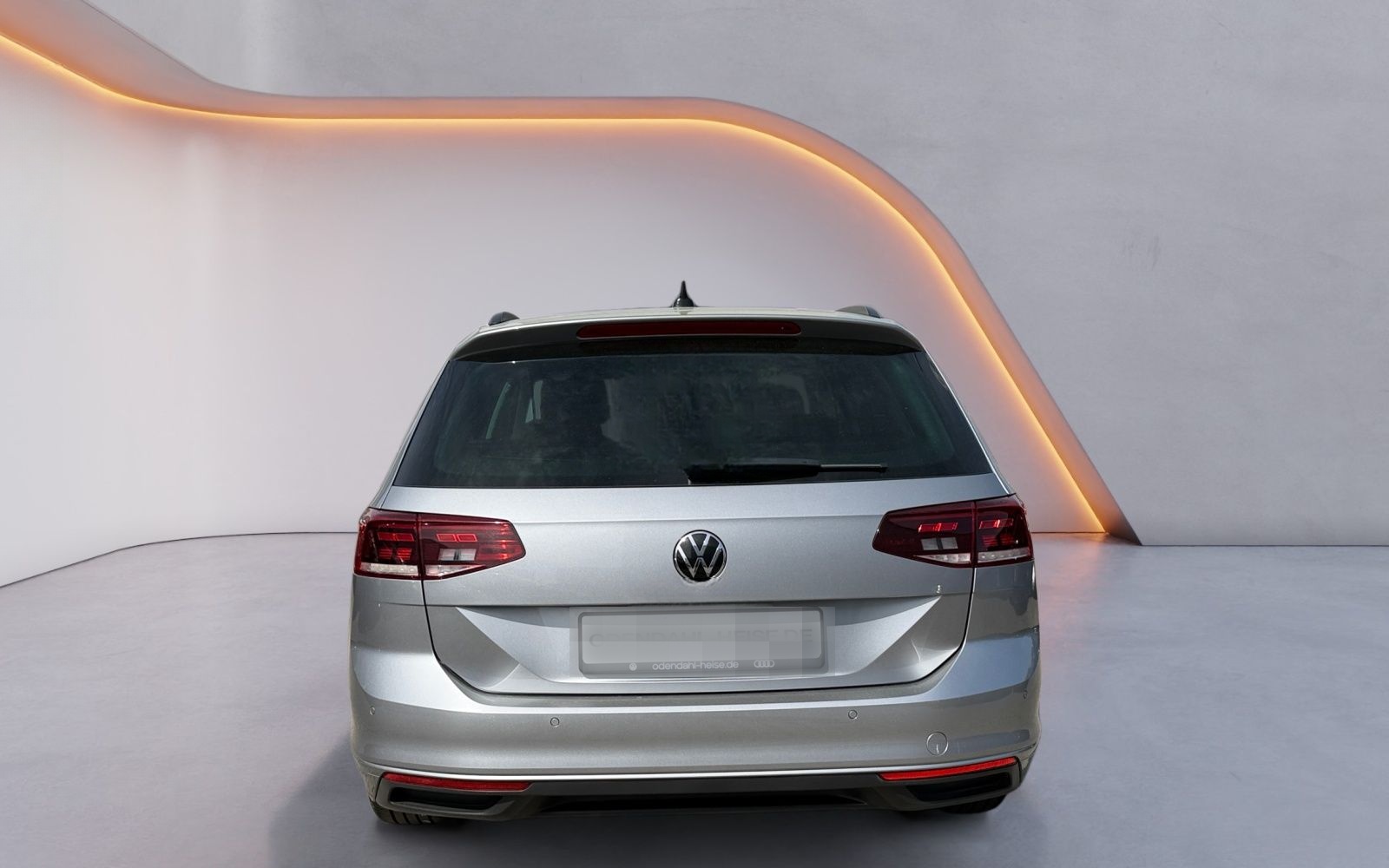 Volkswagen Passat Variant Business 1.5 TSI OPF DSG NAVI / R foto 4