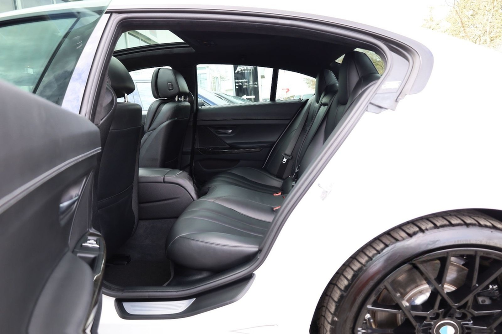 BMW 650i xDrive Gran Coupé/360*/HUD/HK/4xSHZ/ACC/R20 foto 18