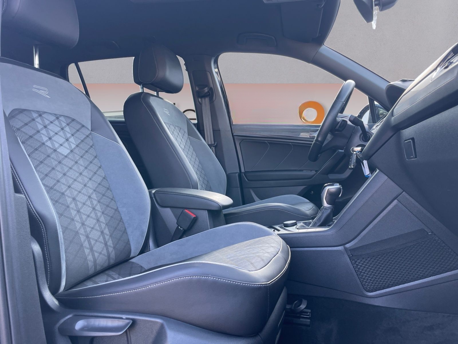 Volkswagen Tiguan Allspace R-Line 2.0 TSI OPF 4MOTION DSG H foto 15