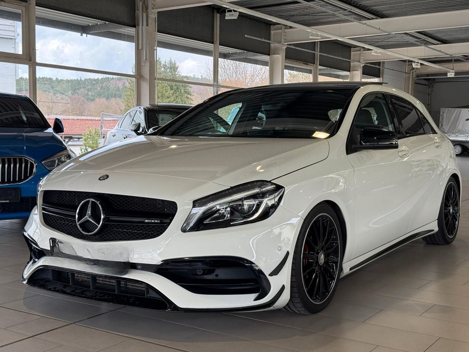 Mercedes-Benz A220 4Matic AMG LINE LED PANO H&K A45 OPTIK foto 2