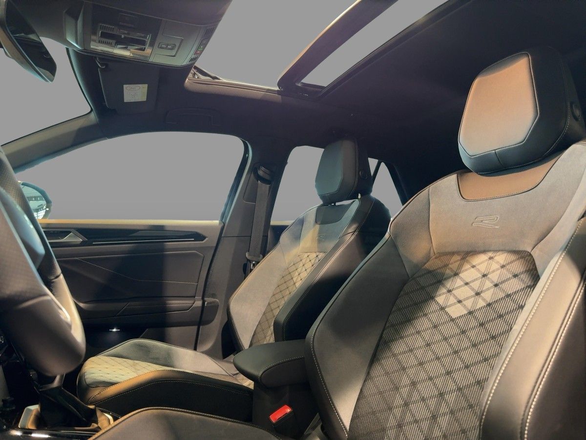 Volkswagen T-Roc R-Line 1.5 l TSI DSG foto 17