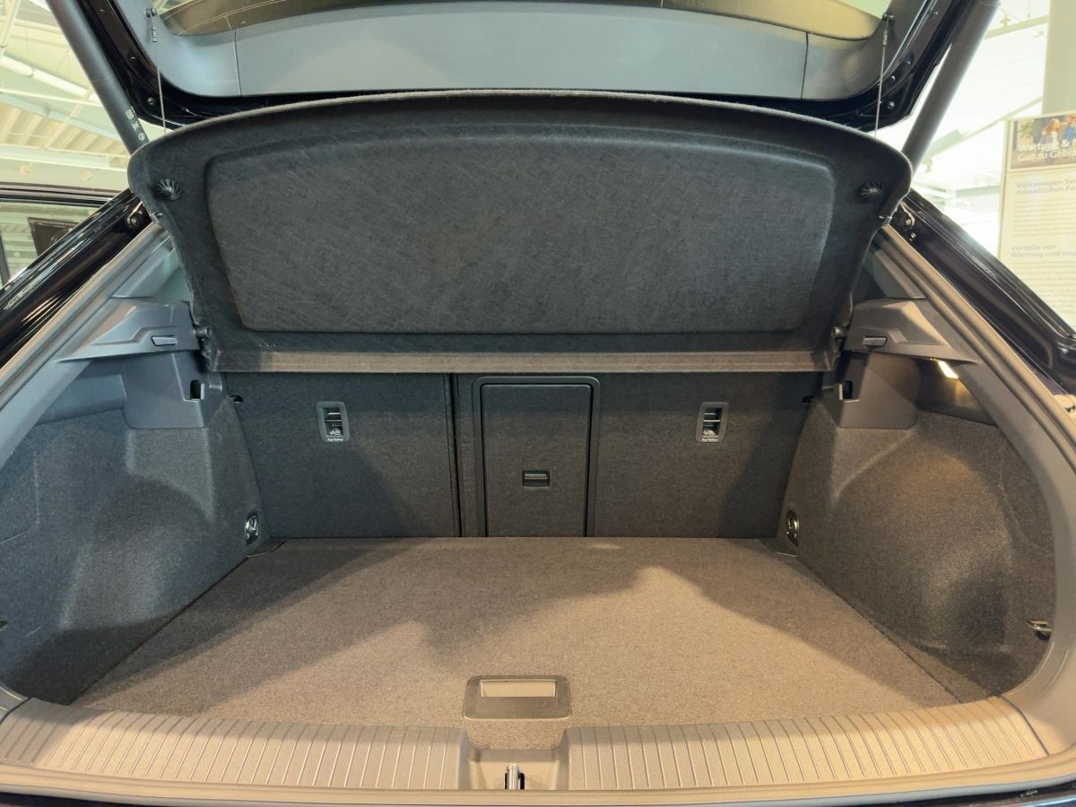 Volkswagen T-Roc R-Line 1.5 l TSI DSG foto 6