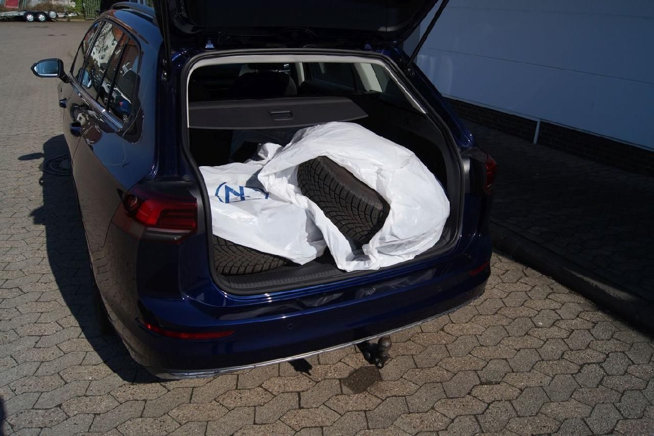 Volkswagen Golf VIII Variant Style foto 5