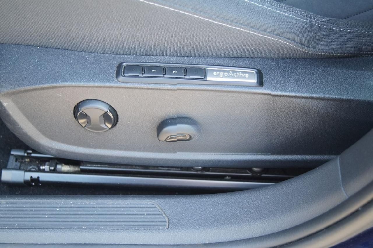 Volkswagen Golf VIII Variant Style foto 7