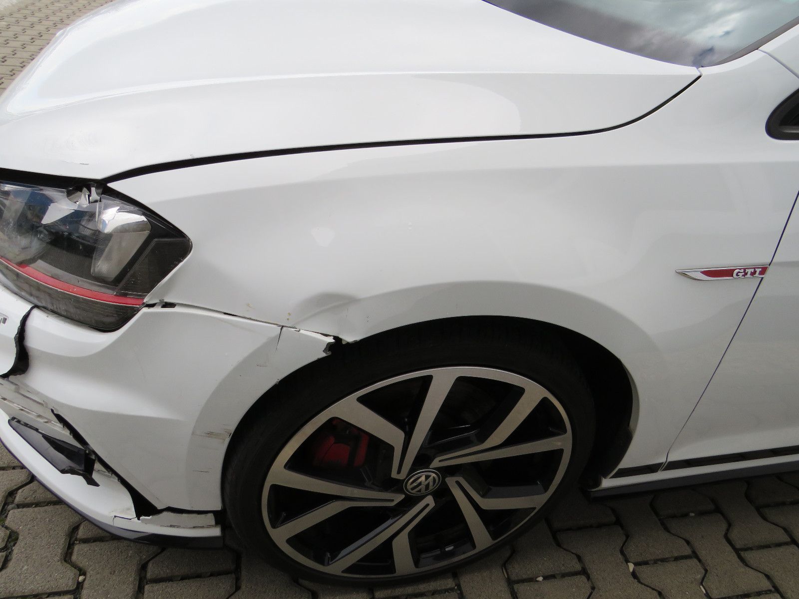 Volkswagen Golf VII Lim. GTI Clubsport BMT foto 10