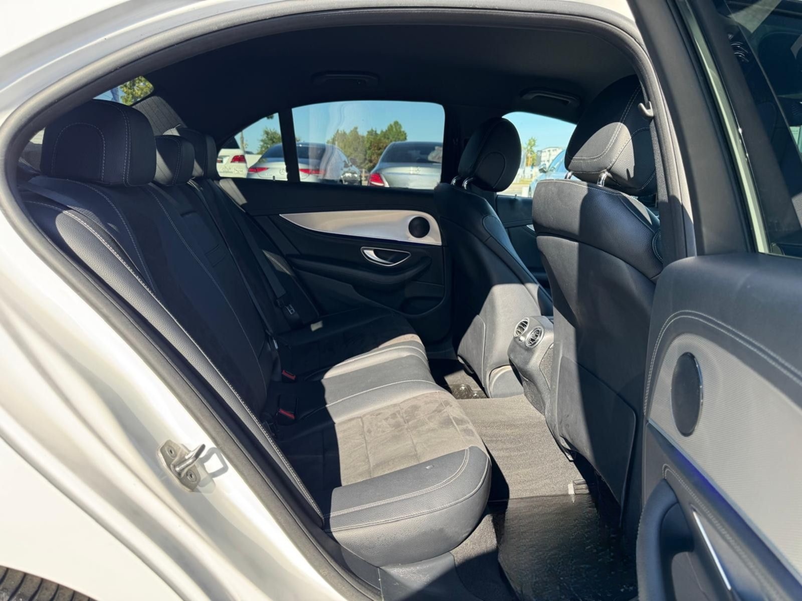 Mercedes-Benz E200 Lim. 9G-TRONIC"AMG-Line"AHK*AMBIENTE*KAMERA foto 19