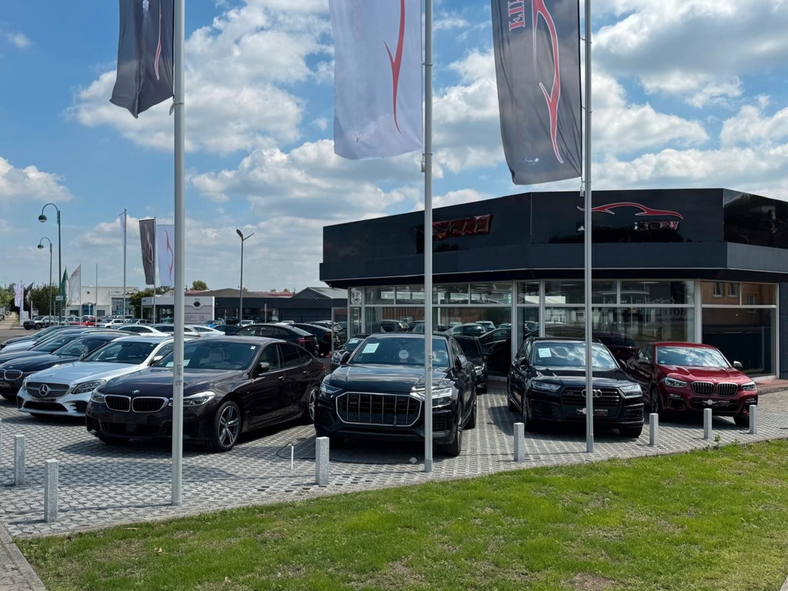 Mercedes-Benz E200 Lim. 9G-TRONIC"AMG-Line"AHK*AMBIENTE*KAMERA foto 28