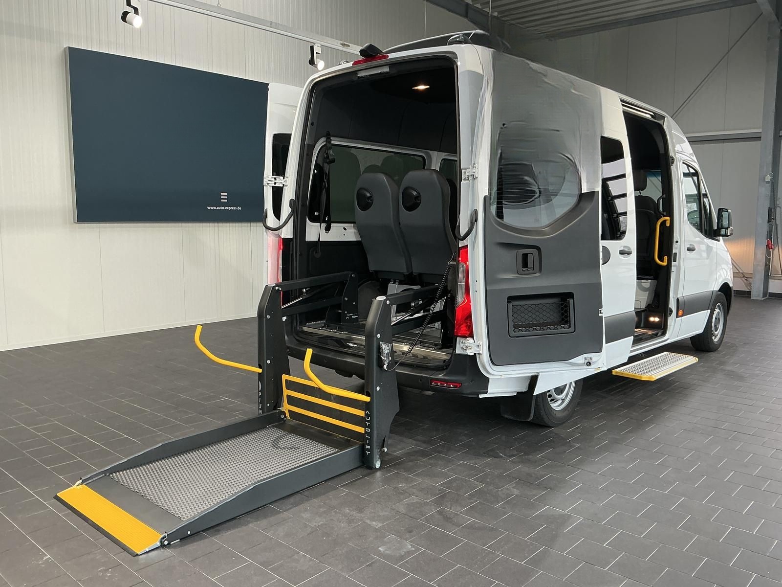 Mercedes-Benz Sprinter 317 Klima+Rollstuhl+Tourer+Lift+Rampe foto 2