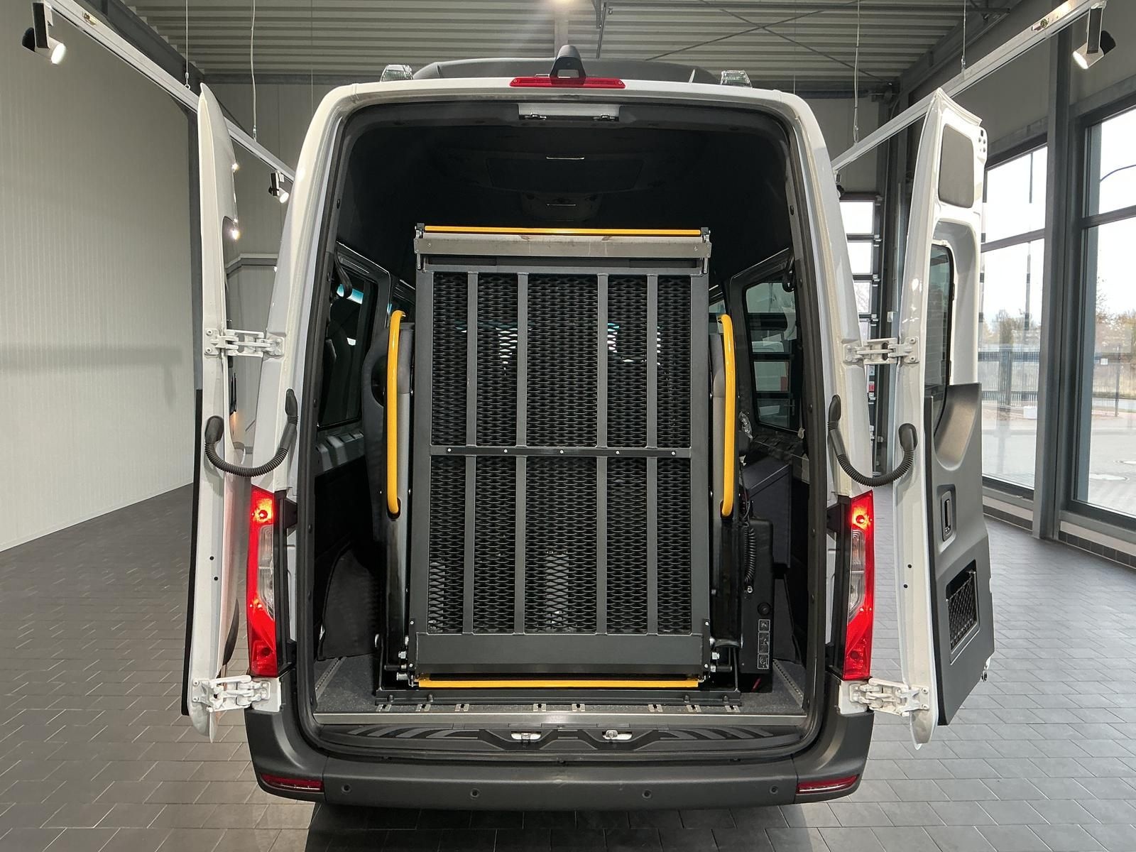 Mercedes-Benz Sprinter 317 Klima+Rollstuhl+Tourer+Lift+Rampe foto 9