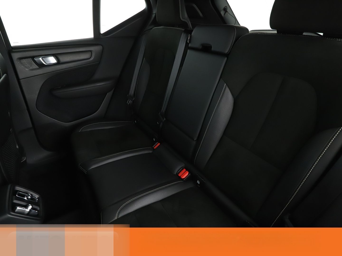 Volvo 2.0 D4 R-Design AWD Aut.*NAV*LED*TEMP*360CAM*PDC foto 14