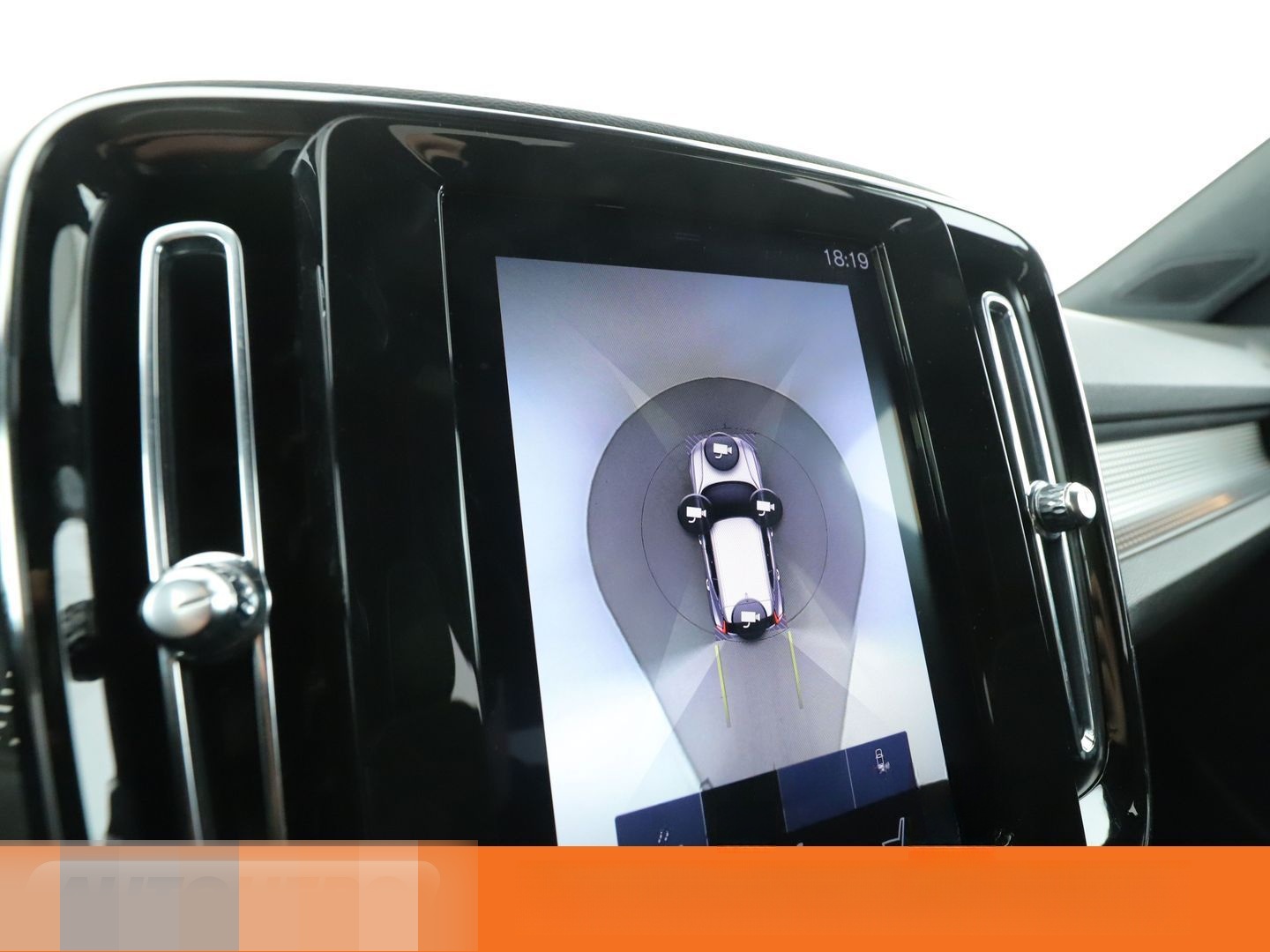 Volvo 2.0 D4 R-Design AWD Aut.*NAV*LED*TEMP*360CAM*PDC foto 22