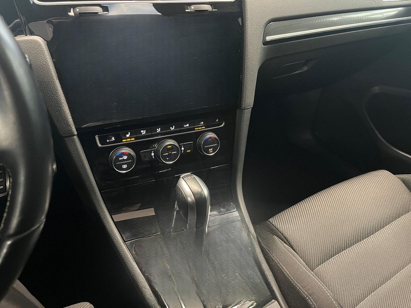Volkswagen Golf VII R 4MOTION DSG+ALU 19+PANO+DYNAUDIO+RÜCK foto 17