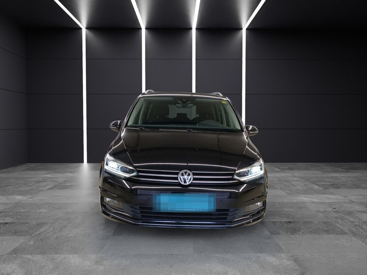 Volkswagen Touran Highline 1.5TSi DSG Navi LED AHK RearView foto 11