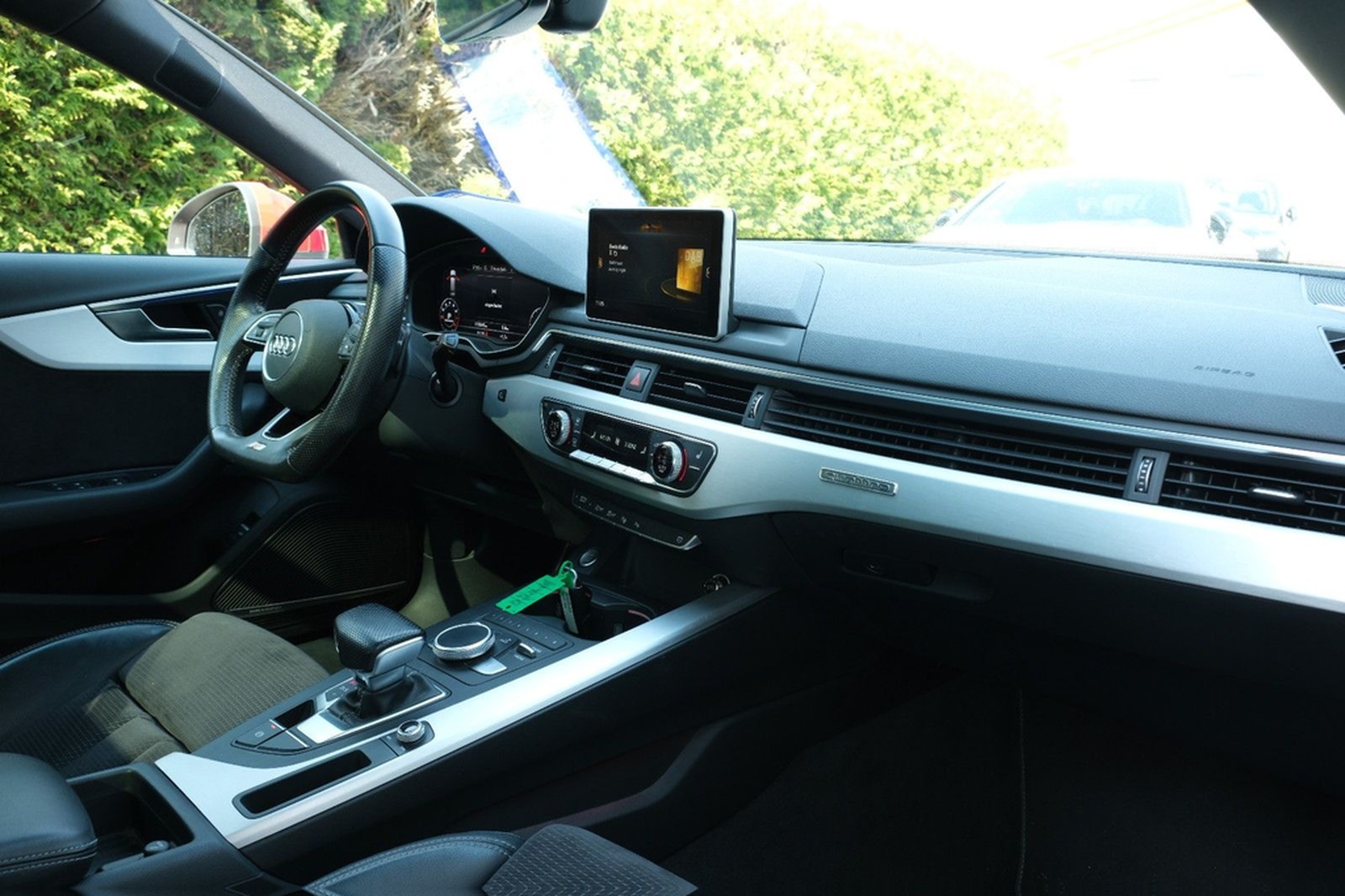Audi A4 2.0 TFSI Avant S tr. quattro "S-Line"MATRIX" foto 17