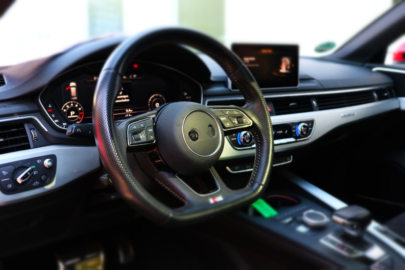 Audi A4 2.0 TFSI Avant S tr. quattro "S-Line"MATRIX" foto 19